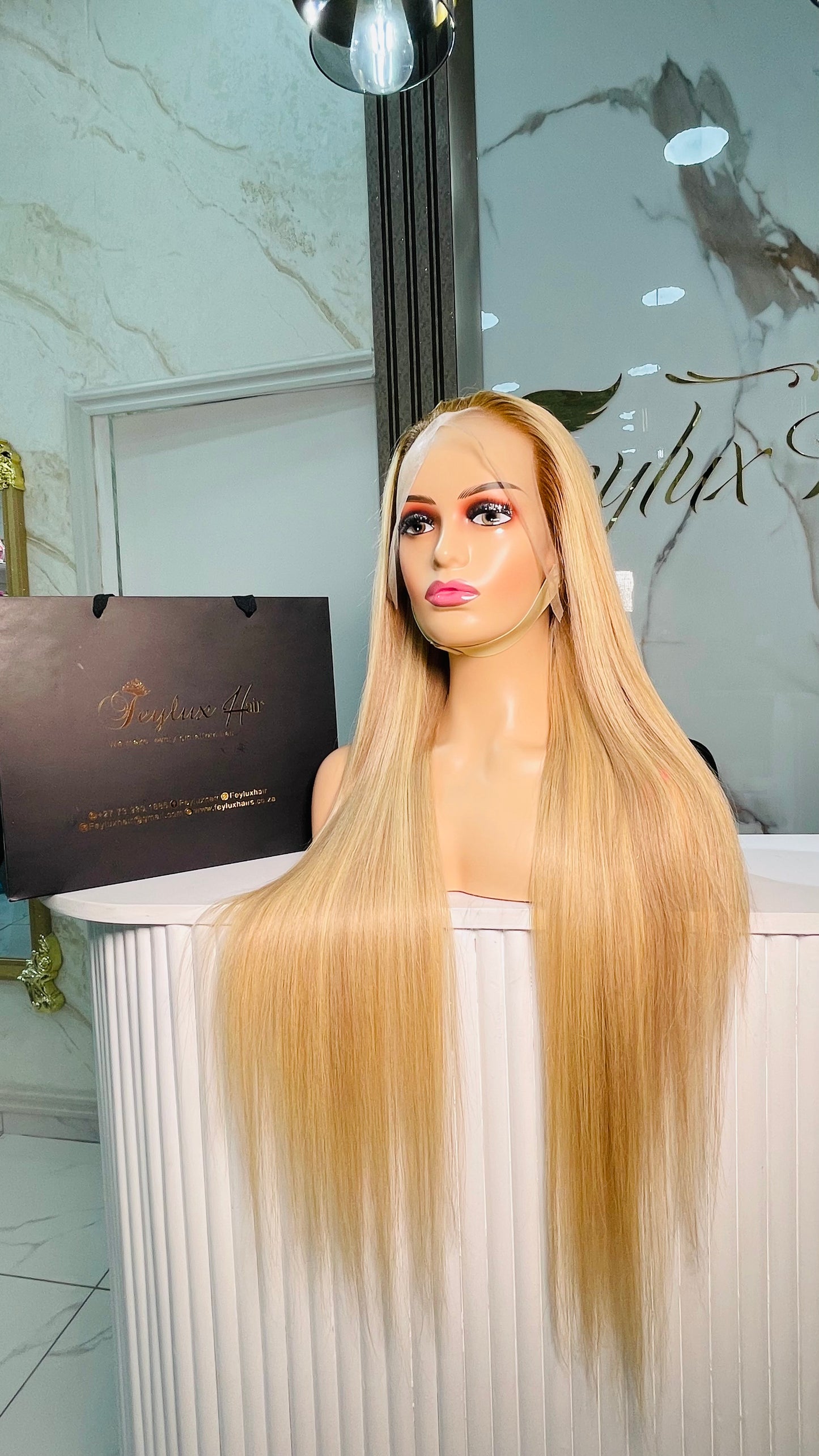 Chess Highlight blonde wig
